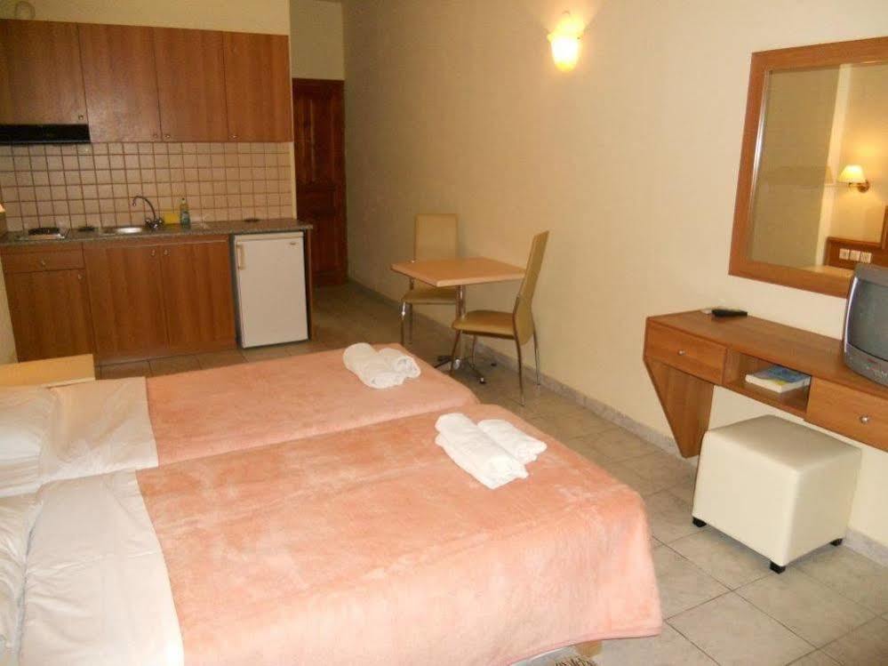 Volanakis Apartments Amoudara Lasithiou 外观 照片